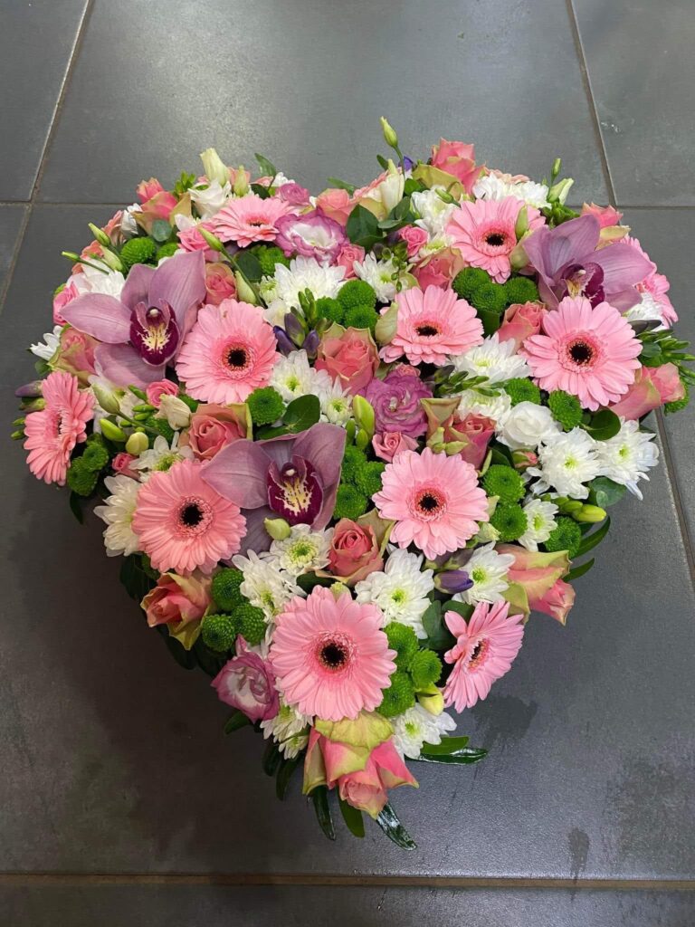 AVENUE DES FLEURS - Fleuriste Laval Cholet Château-Gontier Bressuire